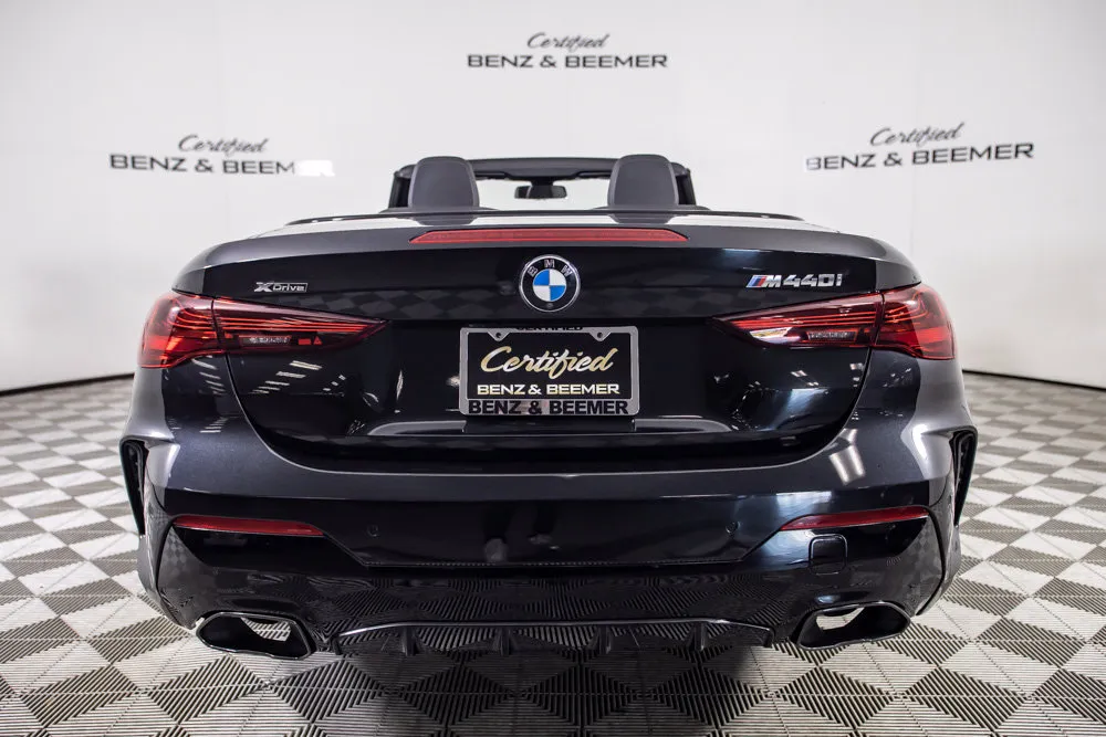 BMW 4 Series photo 8