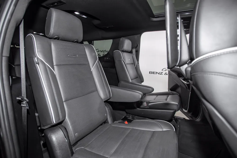 Cadillac Escalade ESV photo 17