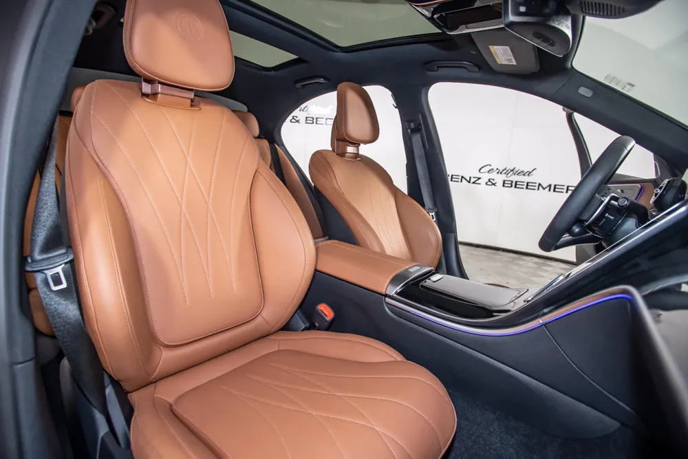 Mercedes-Benz C-Class photo 16