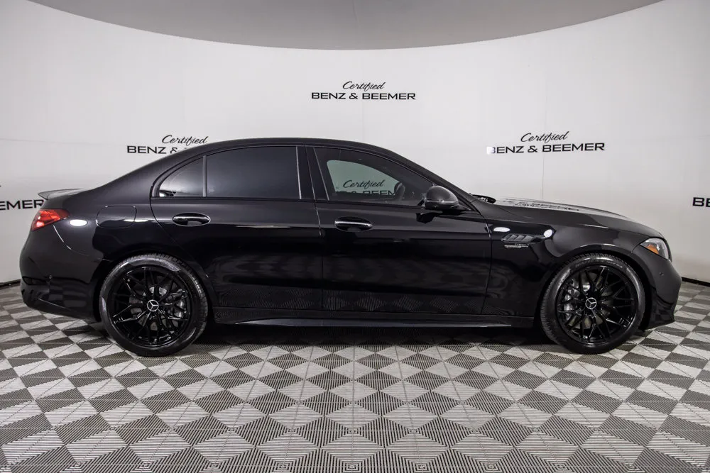 Mercedes-Benz C-Class photo 3