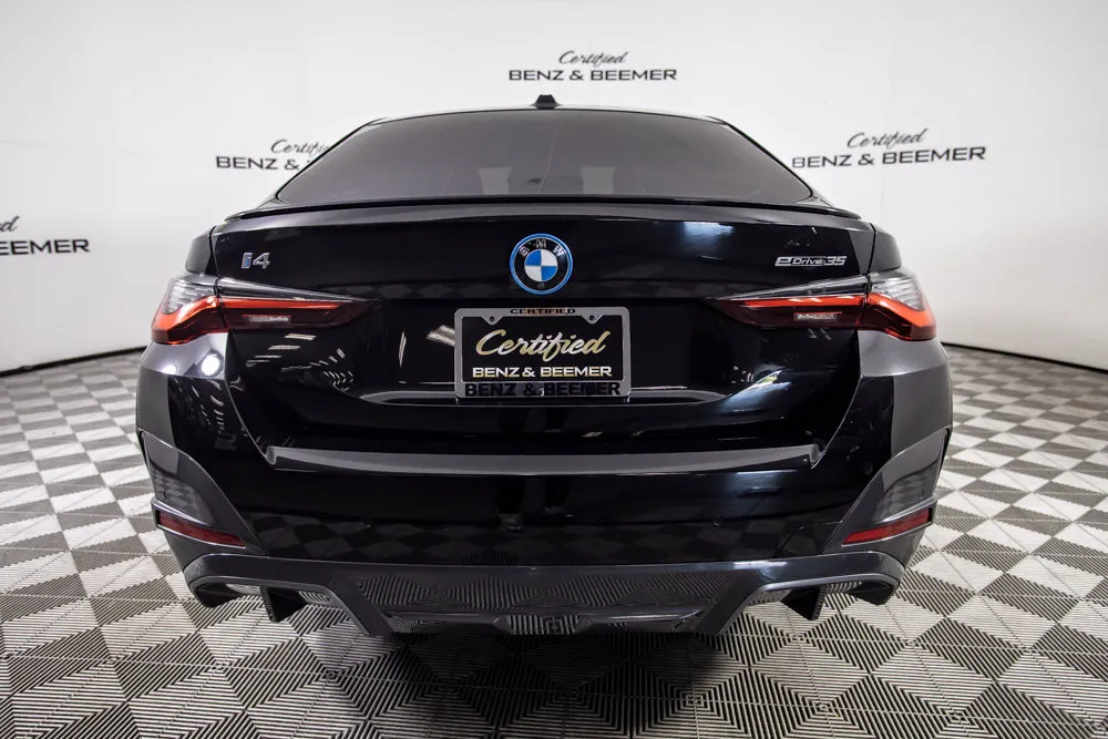 BMW i4 photo 7
