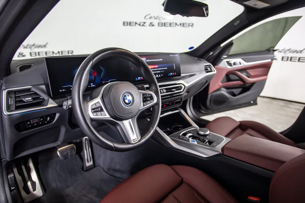 BMW i4 photo 20