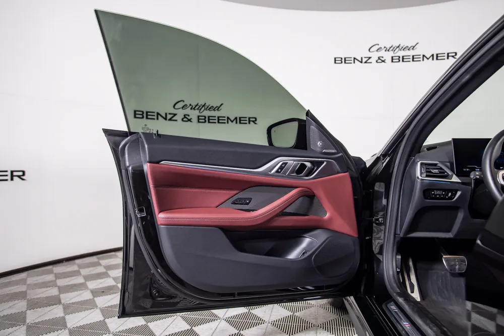 BMW i4 photo 17