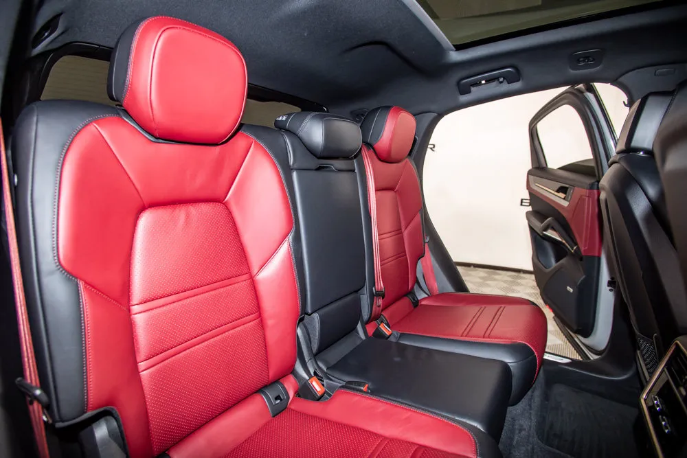 Porsche Cayenne photo 15