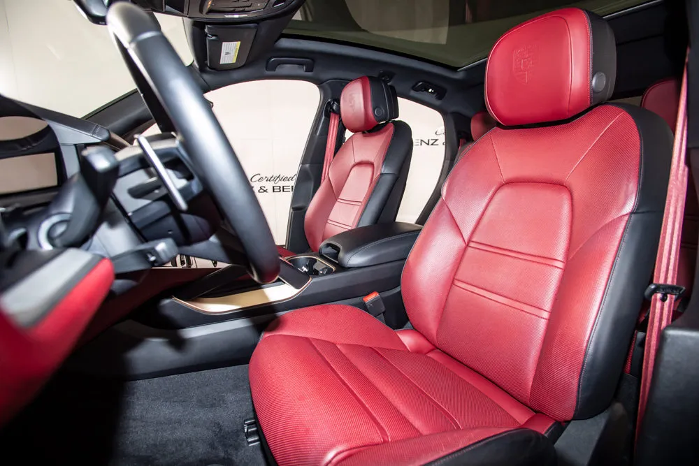 Porsche Cayenne photo 13