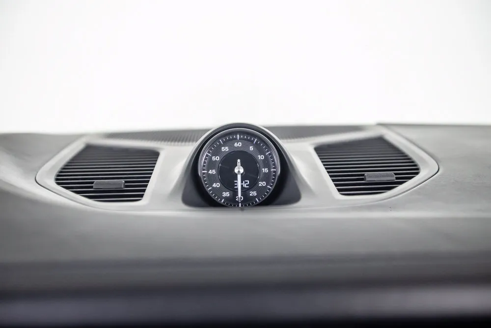 Porsche Cayenne photo 35
