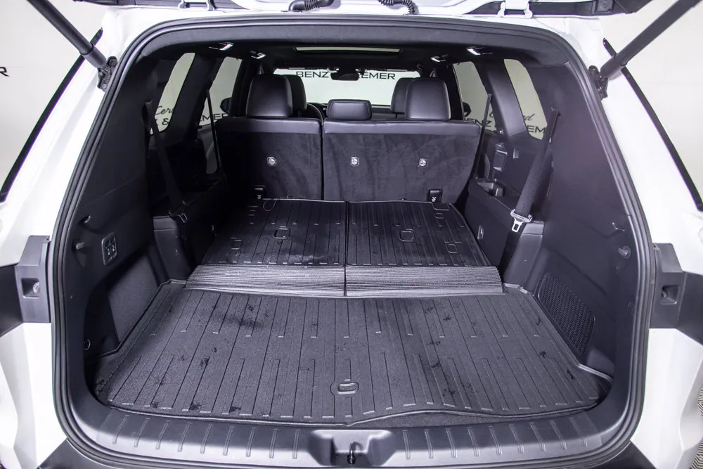 Lexus TX photo 8