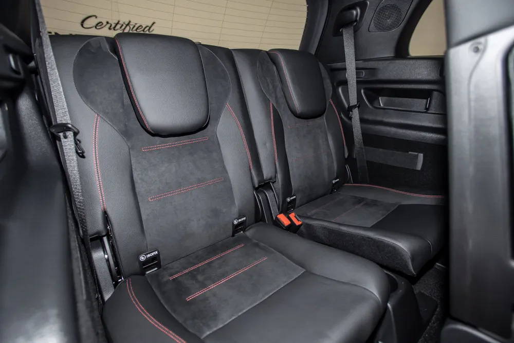 Mercedes-Benz GLB photo 17