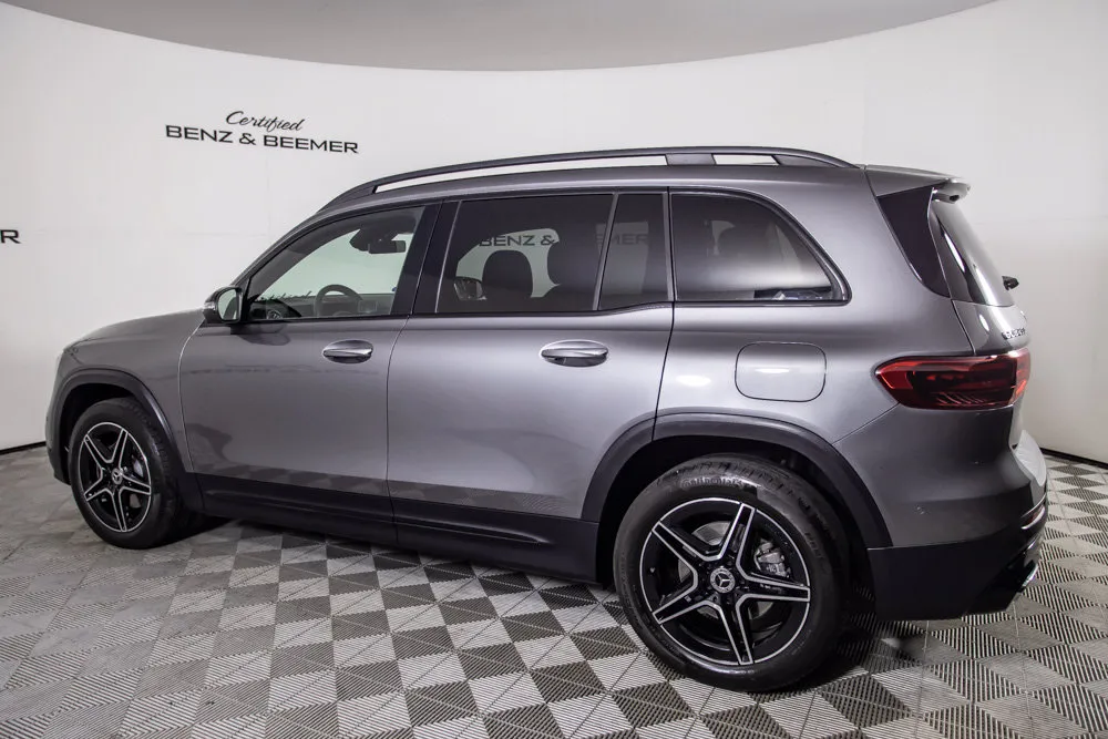 Mercedes-Benz GLB photo 13