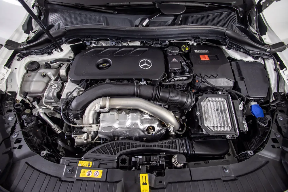 Mercedes-Benz GLA photo 46