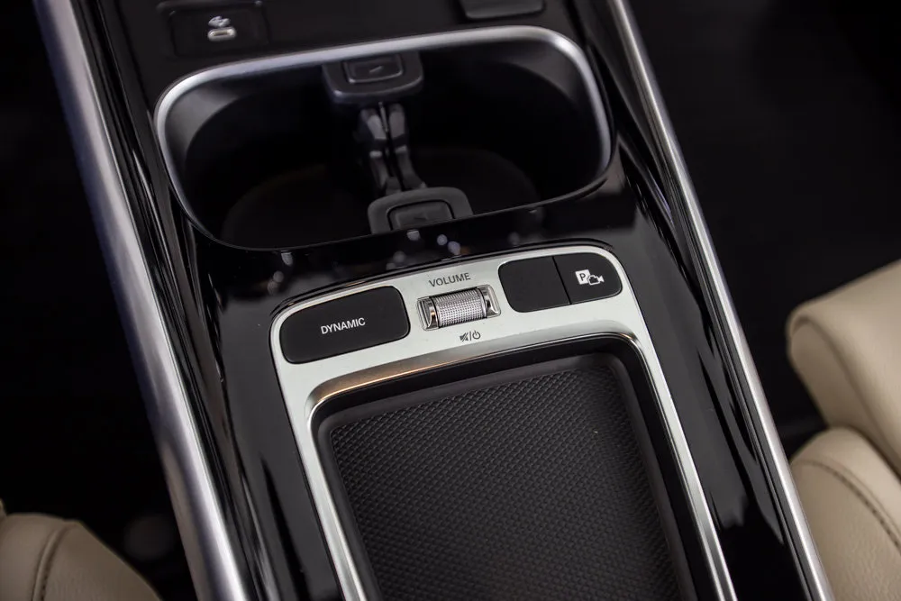 Mercedes-Benz GLA photo 31