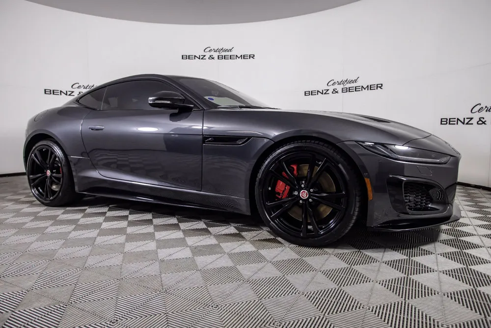 Jaguar F-TYPE photo 2
