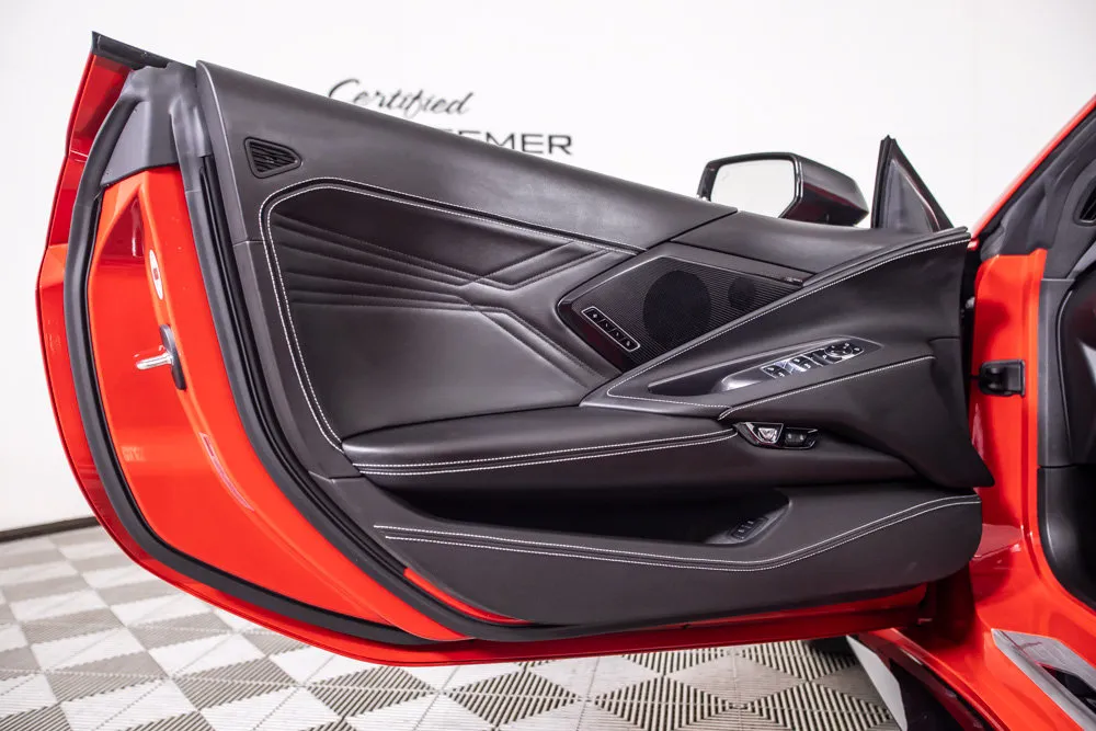Chevrolet Corvette photo 19