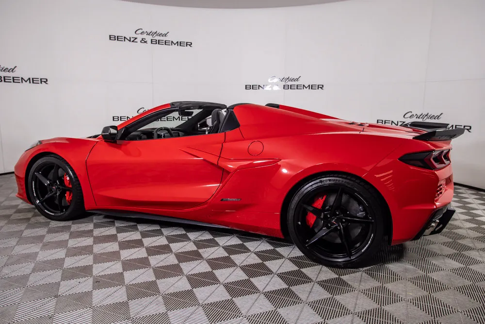 Chevrolet Corvette photo 14