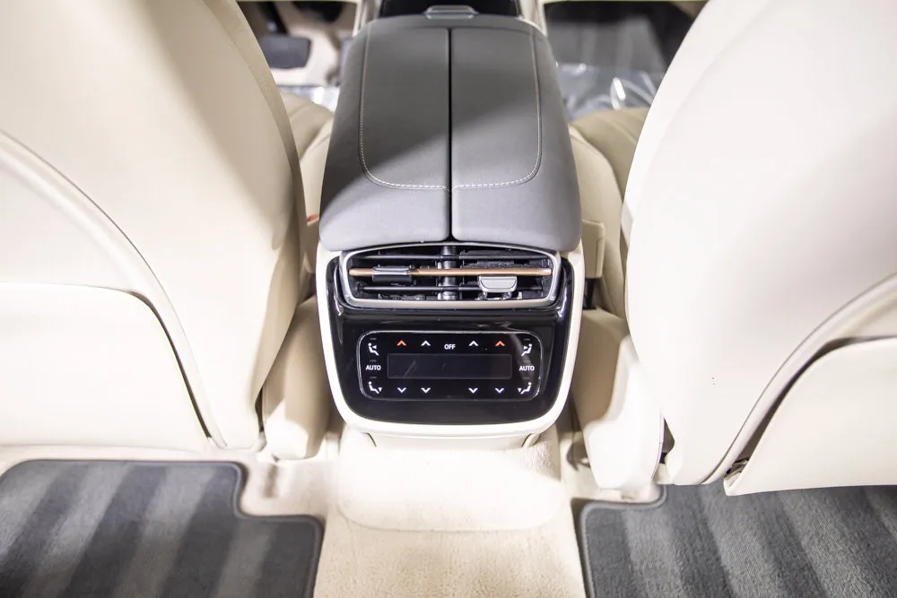 Mercedes-Benz EQS photo 22