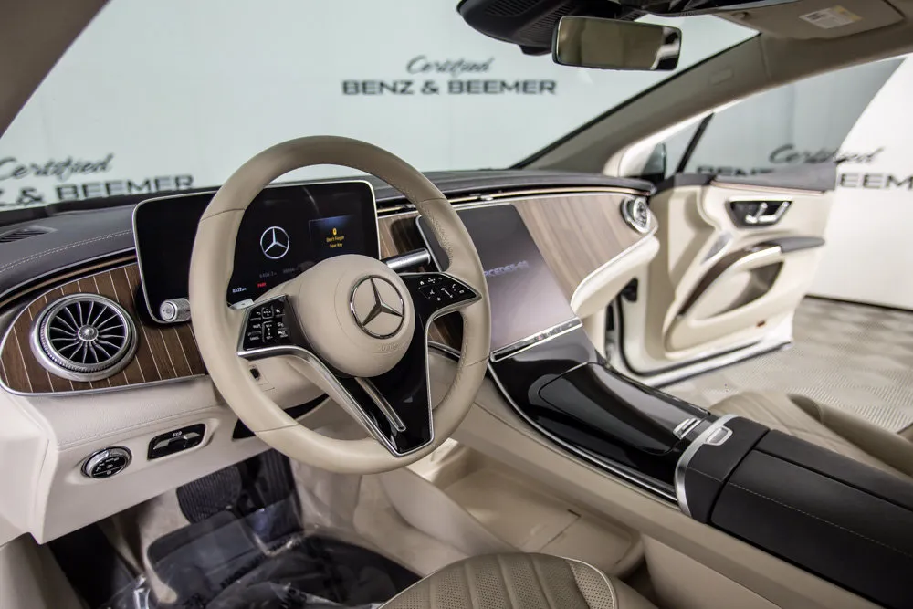 Mercedes-Benz EQS photo 19