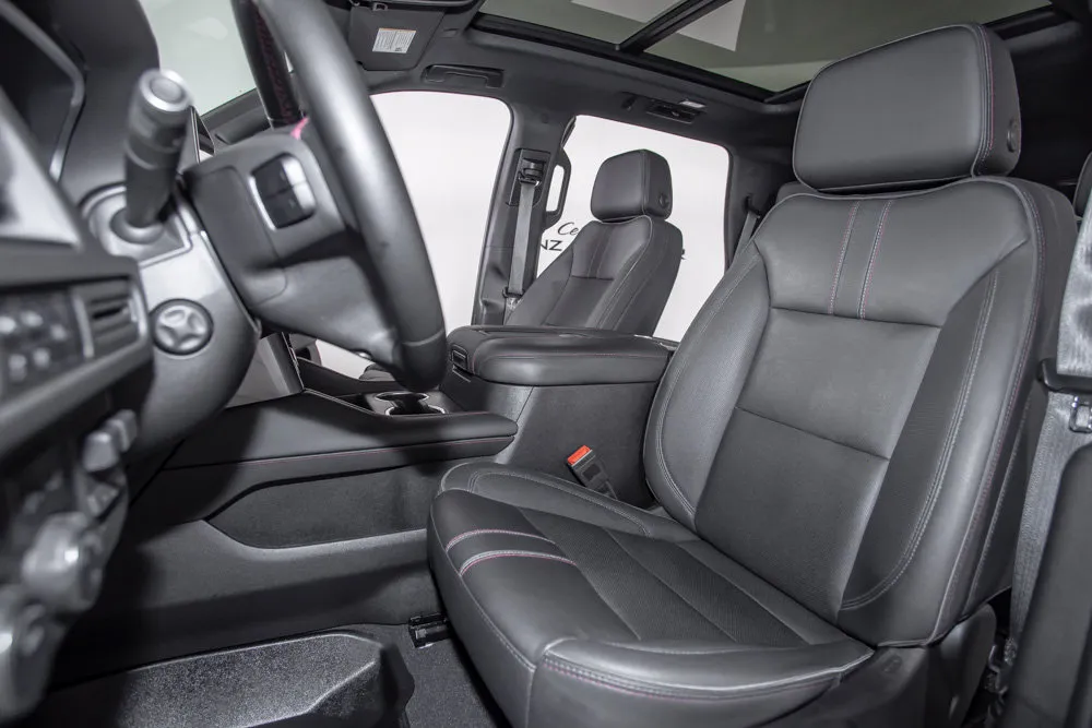 Chevrolet Tahoe photo 14