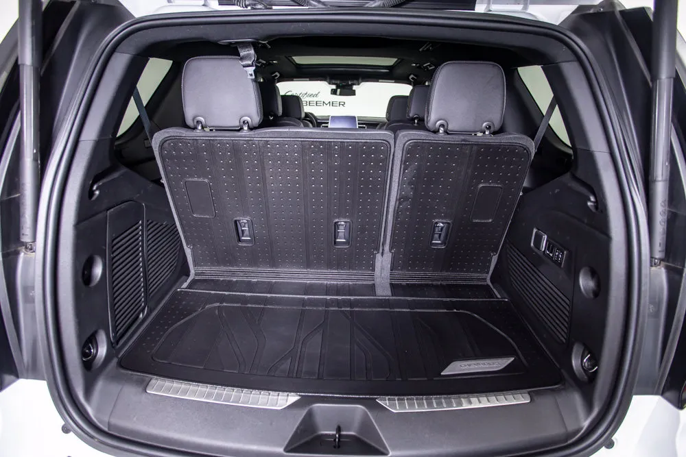 Chevrolet Tahoe photo 9