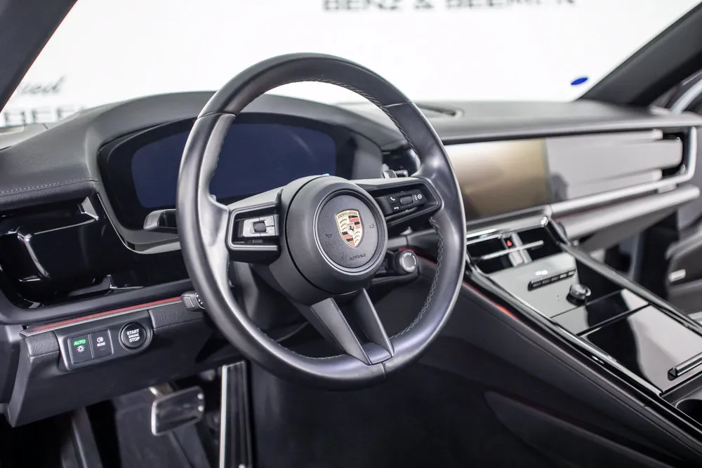 Porsche Panamera photo 21