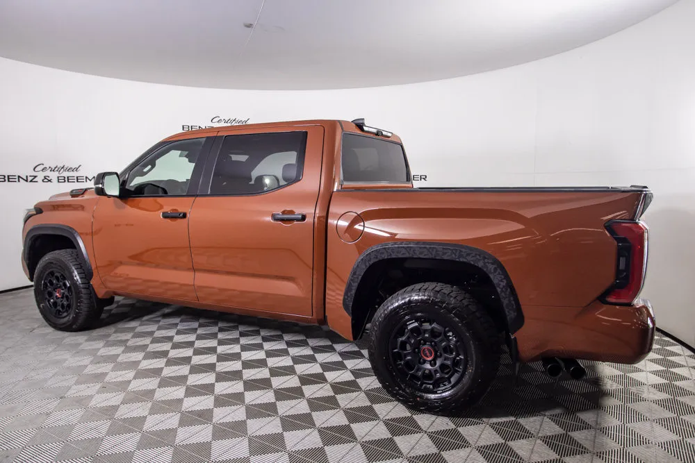 Toyota Tundra photo 10