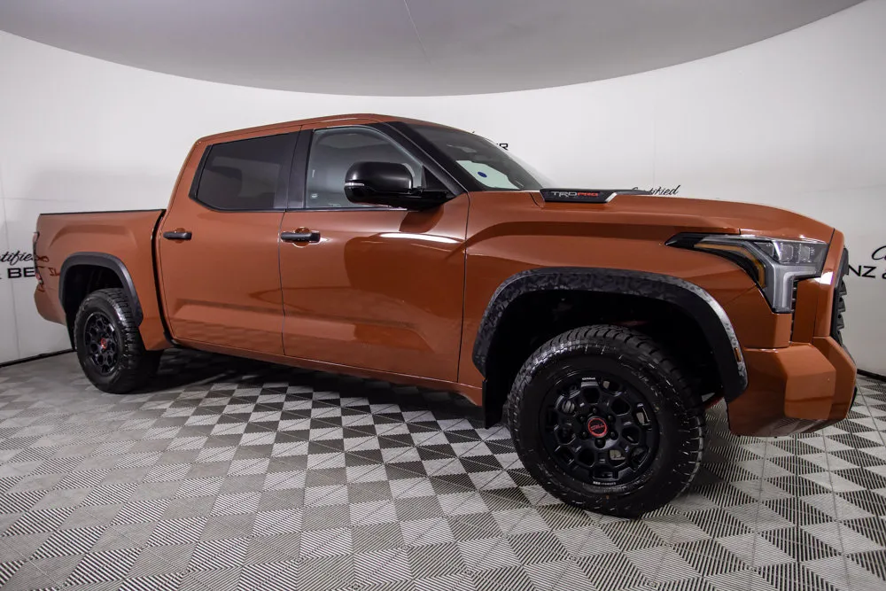 Toyota Tundra photo 3