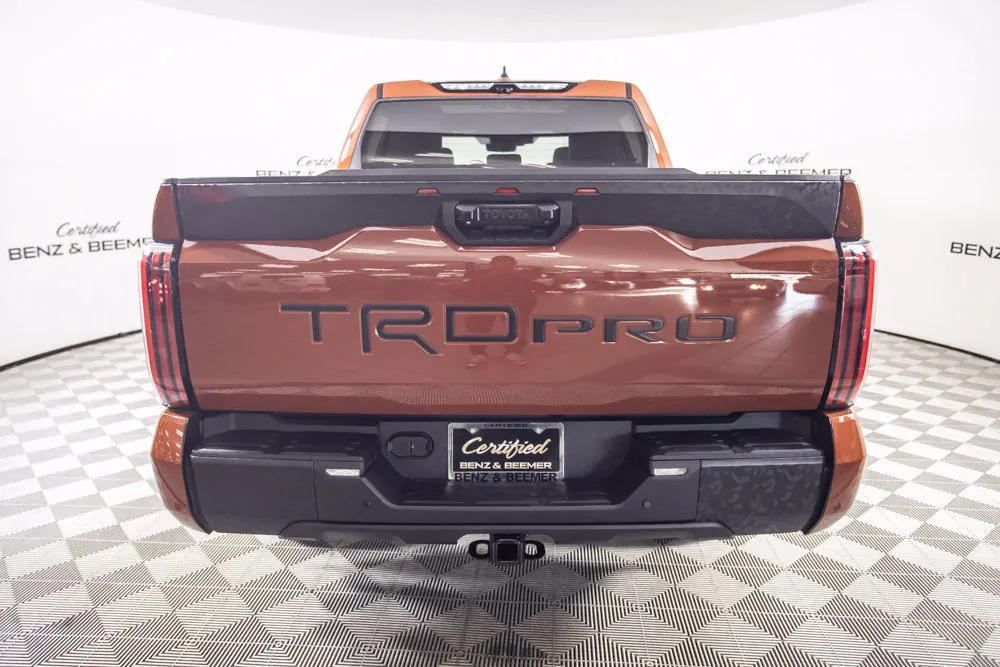 Toyota Tundra photo 11