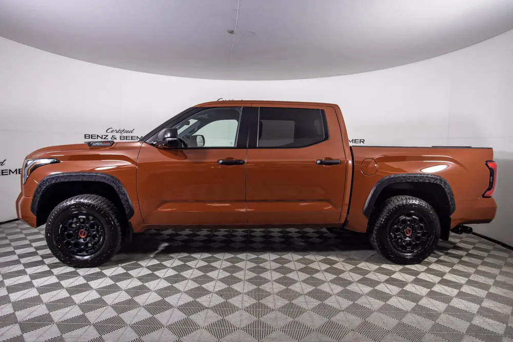 Toyota Tundra photo 7