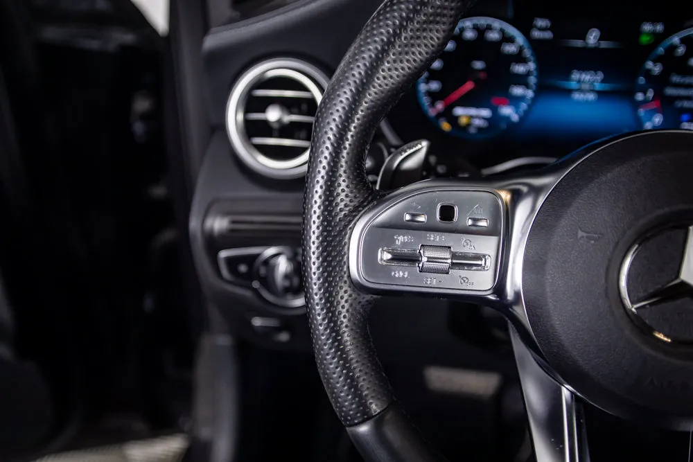 Mercedes-Benz GLC photo 35