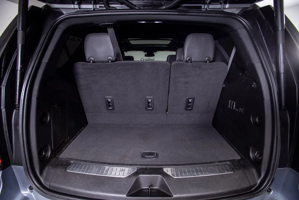 Chevrolet Tahoe photo 8