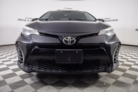 More photos of 2017 Toyota Corolla SE at Certified Benz & Beemer, AZ