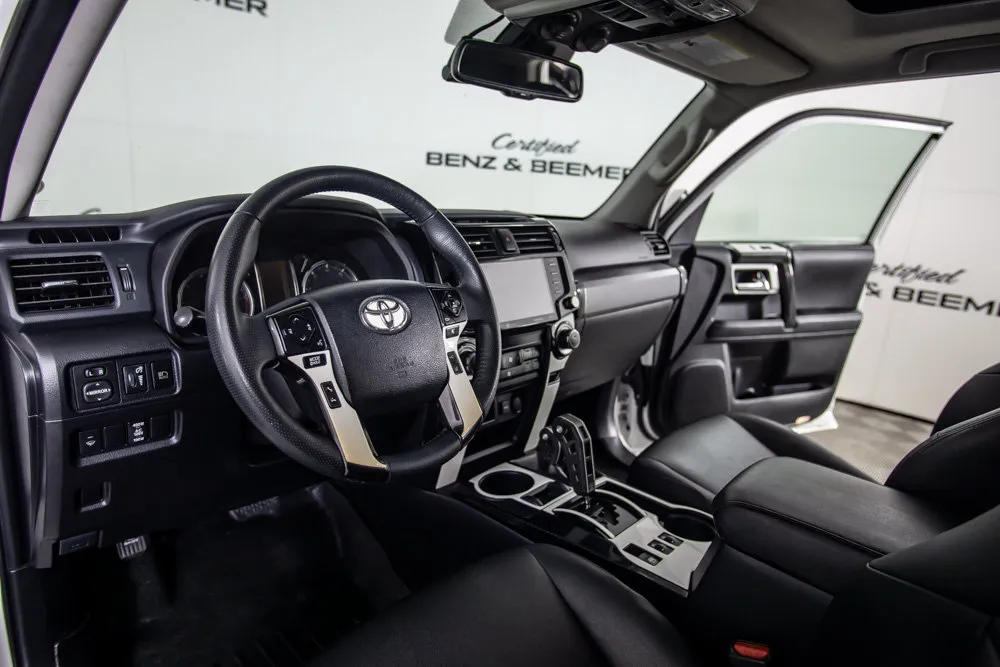 Toyota 4Runner photo 20