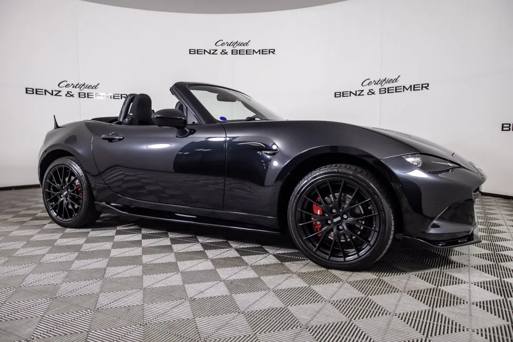 Mazda Miata photo 3