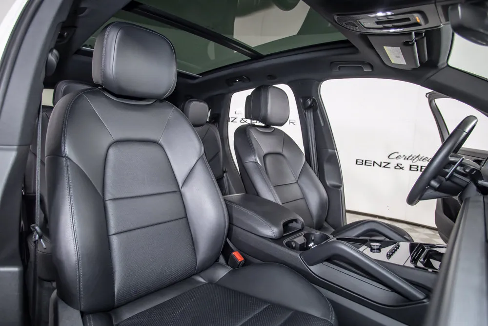 Porsche Cayenne photo 44