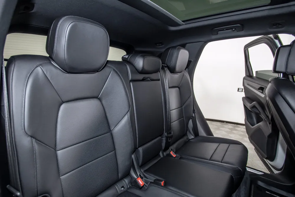 Porsche Cayenne photo 45