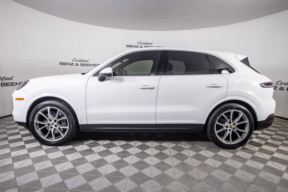 Porsche Cayenne photo 7