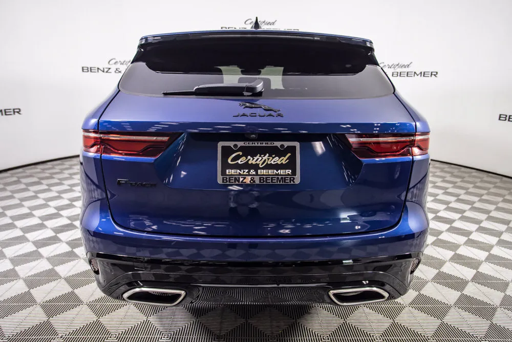 Jaguar F-PACE photo 14