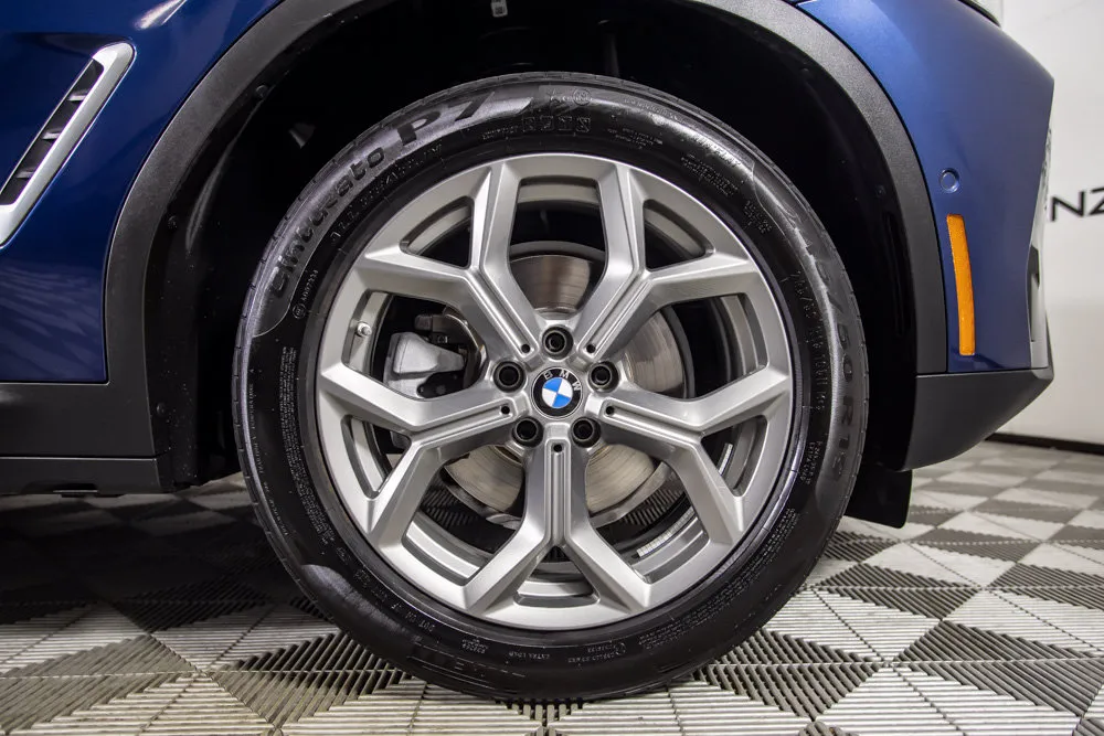 BMW X3 photo 17