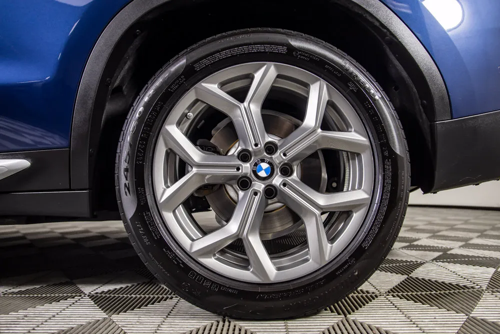 BMW X3 photo 9
