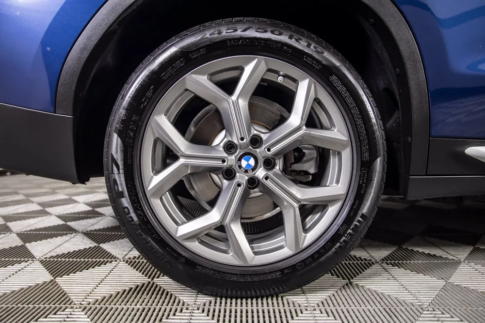 BMW X3 photo 16