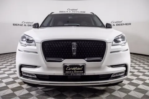 More photos of 2023 Lincoln Aviator Reserve at Certified Benz & Beemer, AZ