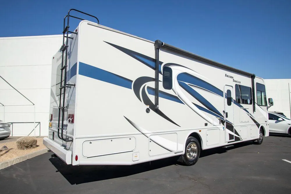 Ford Thor photo 15