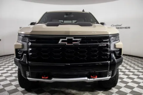 More photos of 2022 Chevrolet Silverado 1500 ZR2 at Certified Benz & Beemer Buying Center, AZ