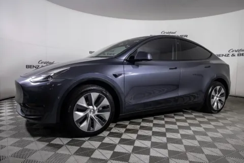 More photos of 2022 Tesla Model Y Long Range at Certified Benz & Beemer Buying Center, AZ
