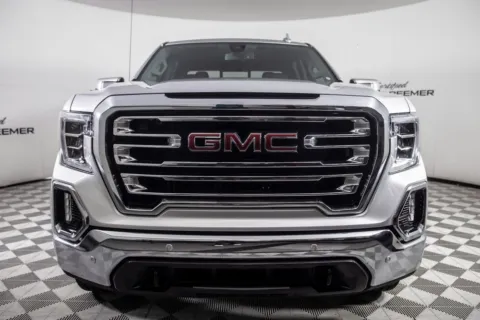 More photos of 2019 GMC Sierra 1500 SLT at Certified Benz & Beemer Buying Center, AZ