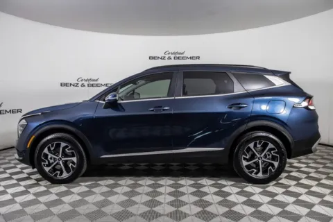 More photos of 2024 Kia Sportage Hybrid EX at Certified Benz & Beemer Buying Center, AZ