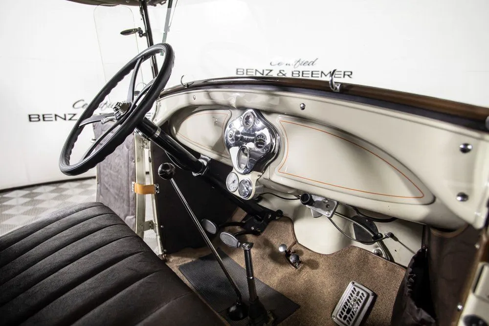 Ford Model A photo 32