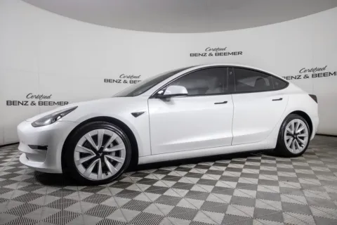 More photos of 2021 Tesla Model 3 Long Range at Certified Benz & Beemer Buying Center, AZ