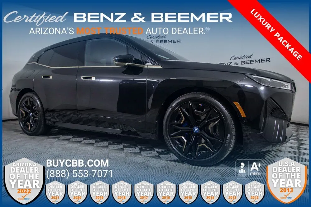 2024 BMW iX Base's photo