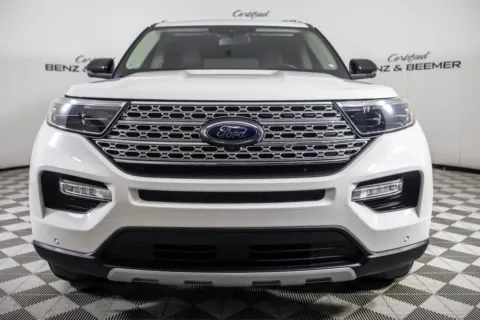 More photos of 2022 Ford Explorer Limited at Certified Benz & Beemer Buying Center, AZ