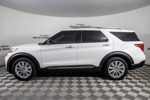 More photos of 2022 Ford Explorer Limited at Certified Benz & Beemer Buying Center, AZ